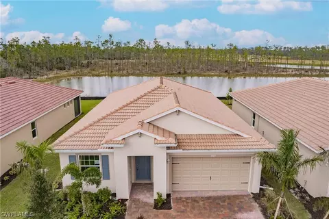 3869 Crosswater Dr, North Fort Myers, FL 33917