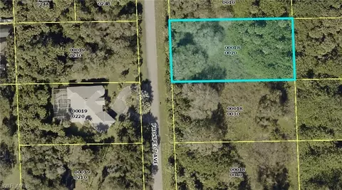 520 Prospect Ave, Lehigh Acres, FL 33972