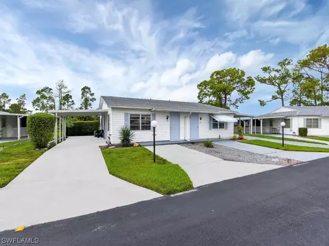 44 Dawn Flower Cir, Lehigh Acres, FL 33936