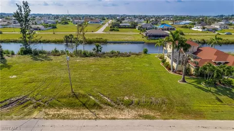 2830 NW 6th Ter, Cape Coral, FL 33993