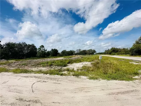 10285 Wheeler Rd, Labelle, FL 33935 photo 3