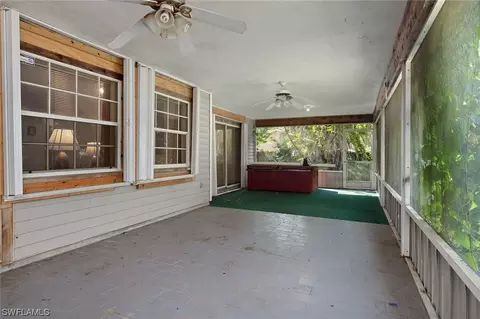 140 S Davis St, Labelle, FL 33935 photo 16