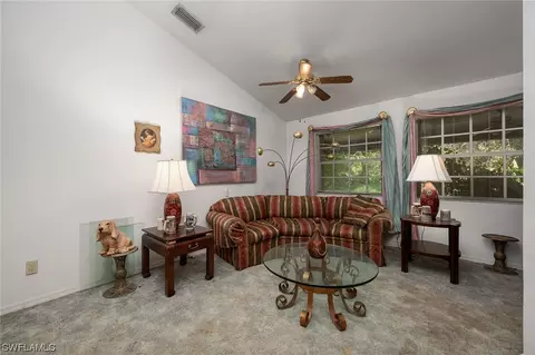 140 S Davis St, Labelle, FL 33935 photo 9