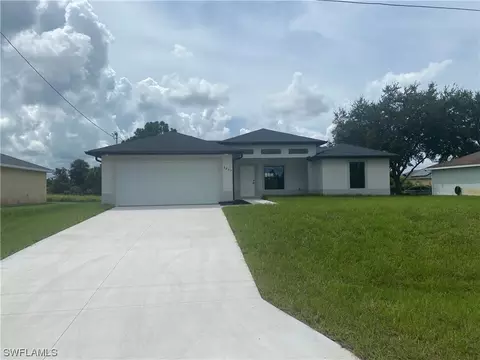 304 Preston St, Lehigh Acres, FL 33974