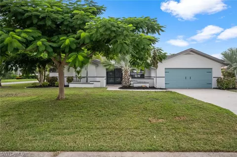 701 Astarias Cir, Fort Myers, FL 33919