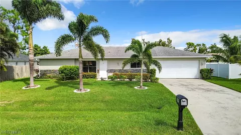 9049 King Rd W, Fort Myers, FL 33967