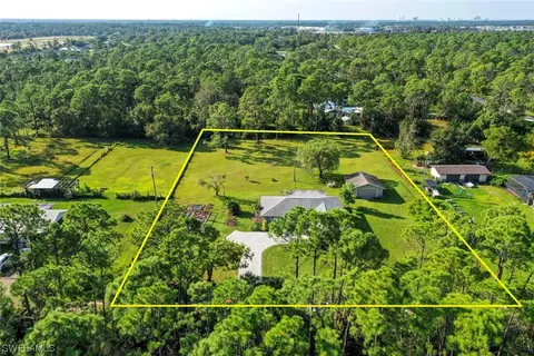 18720 Lynn Rd, North Fort Myers, FL 33917