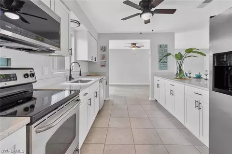 115 Maple Ave S, Lehigh Acres, FL 33936