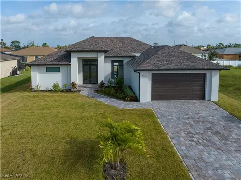 1727 NW 11th Ter, Cape Coral, FL 33993