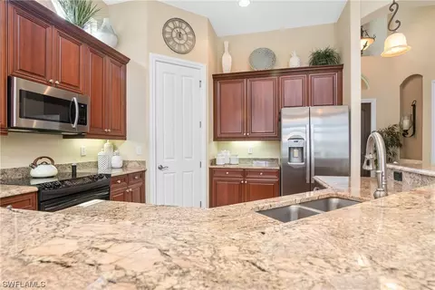 12672 Grandezza Cir, Estero, FL 33928 photo 9