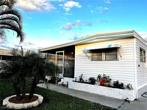 55 Percy St, Fort Myers, FL 33908