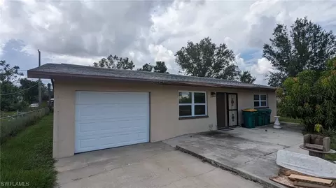5419 Maze Dr, Punta Gorda, FL 33982