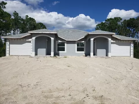 4652-4654 24th St SW, Lehigh Acres, FL 33973
