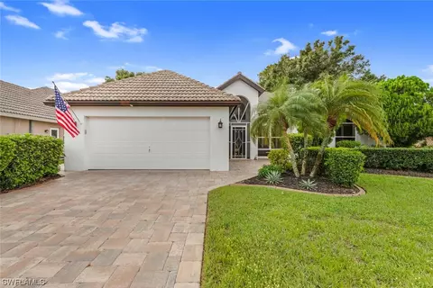 11402 Waterford Village Dr, Fort Myers, FL 33913