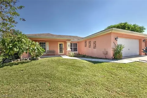 326 Georgia Ave, Fort Myers, FL 33905