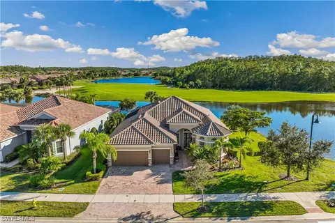 11205 Surrey Pl, Fort Myers, FL 33913