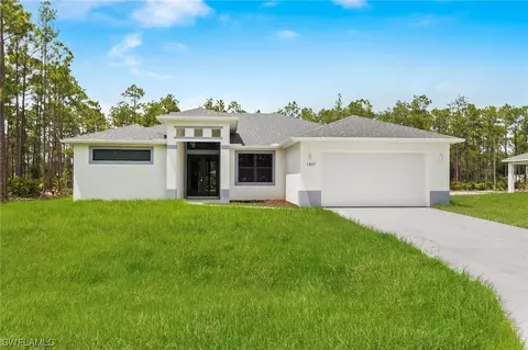 1407 Eighth Ave, Lehigh Acres, FL 33972