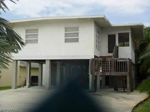 235 Virginia Ave, Fort Myers Beach, FL 33931