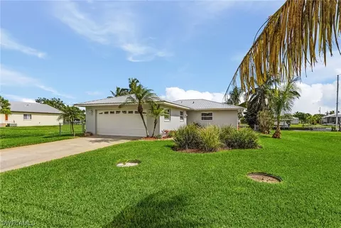 2252 Santiago Ave, Fort Myers, FL 33905