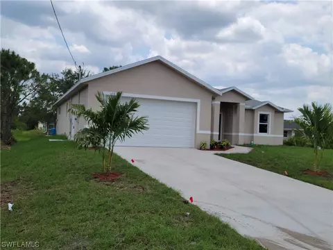 2509 23rd St W, Lehigh Acres, FL 33971