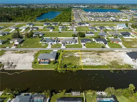 337 NW 7th Ave, Cape Coral, FL 33993