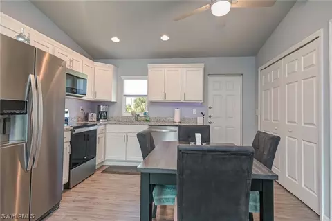 6066 Pecan Cir, Labelle, FL 33935 photo 5