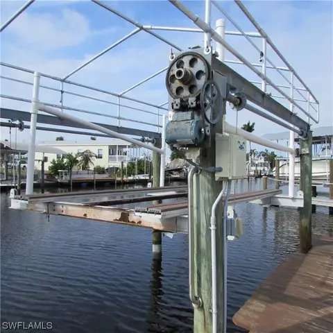 3791 Blueberry Ln, Saint James City, FL 33956