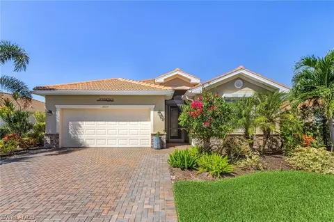 10564 Pistoia Dr, Fort Myers, FL 33913