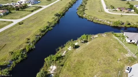 3631 NW 40th St, Cape Coral, FL 33993