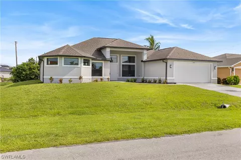 2409 SW 50th Ln, Cape Coral, FL 33914