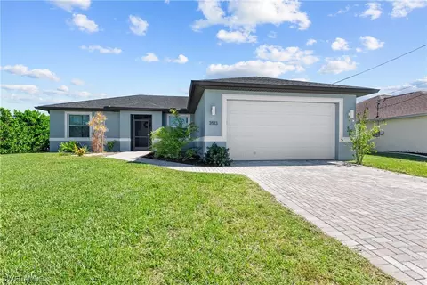 3513 SW 8th Ct, Cape Coral, FL 33914