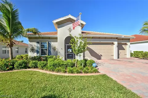 3576 Avenida Del Vera, North Fort Myers, FL 33917