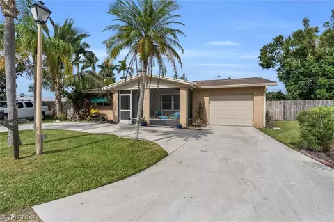 130 Brooks Rd, North Fort Myers, FL 33917