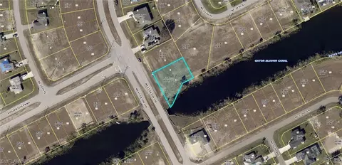 3741 W Gator Cir, Cape Coral, FL 33909