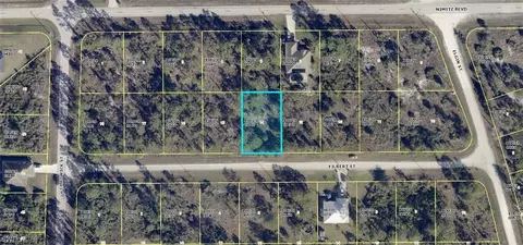 939 Filbert St, Lehigh Acres, FL 33974