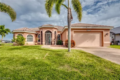 2115 SW 28th Ter, Cape Coral, FL 33914