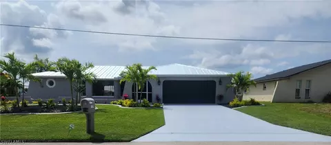 1042 SE 30th St, Cape Coral, FL 33904