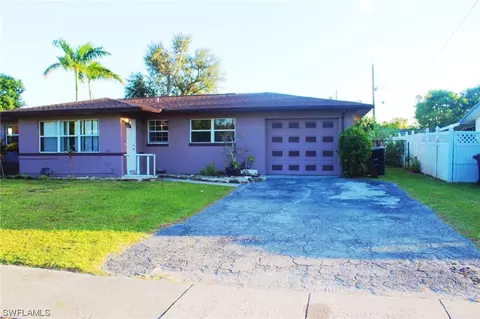 10 Broadway Cir, Fort Myers, FL 33901