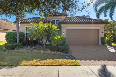 9375 Isla Bella Cir, Bonita Springs, FL 34135