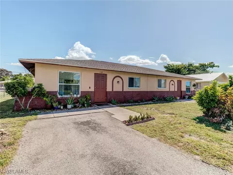 1103-1105 SE 23rd Pl, Cape Coral, FL 33990