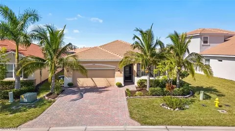 3198 Birchin Ln, Fort Myers, FL 33916