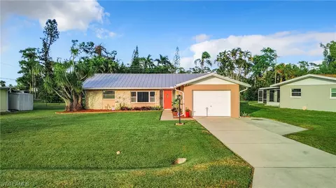 8630 W W Park, Fort Myers, FL 33907