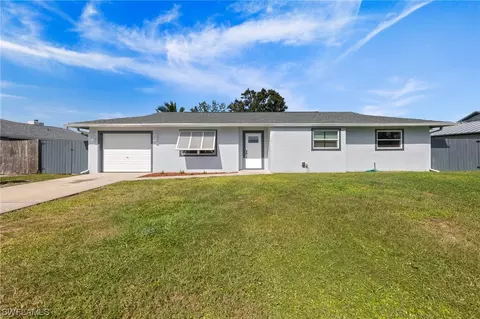 8053 Kansas Rd, Fort Myers, FL 33967