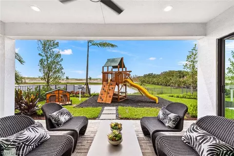 20933 Thistle Leaf Ln, Estero, FL 33928 photo 9