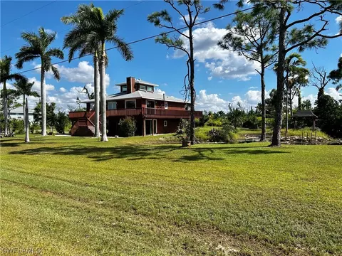 4667 Gary Parker Ln N, Saint James City, FL 33956