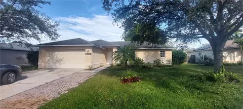 15551 Horseshoe Ln, Fort Myers, FL 33905
