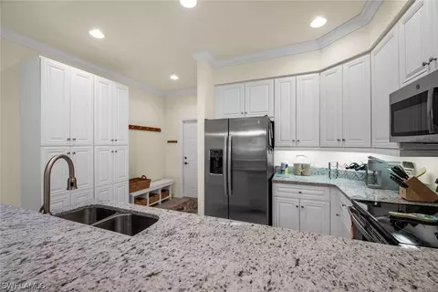 1051 Winding Pines Cir #103, Cape Coral, FL 33909
