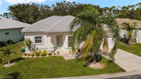 10716 Pearl Bay Cir, Estero, FL 33928
