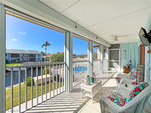 1206 SE 46th St #2F, Cape Coral, FL 33904