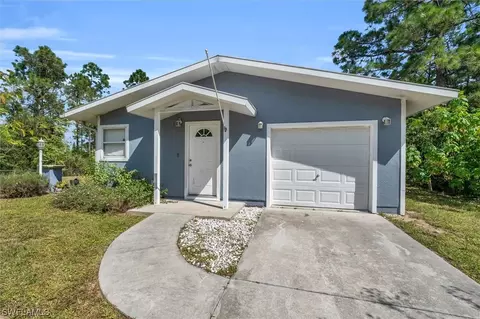 918 Clayton Ave, Lehigh Acres, FL 33972